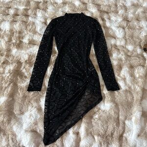 Elegant Black Geometric Pattern Dress